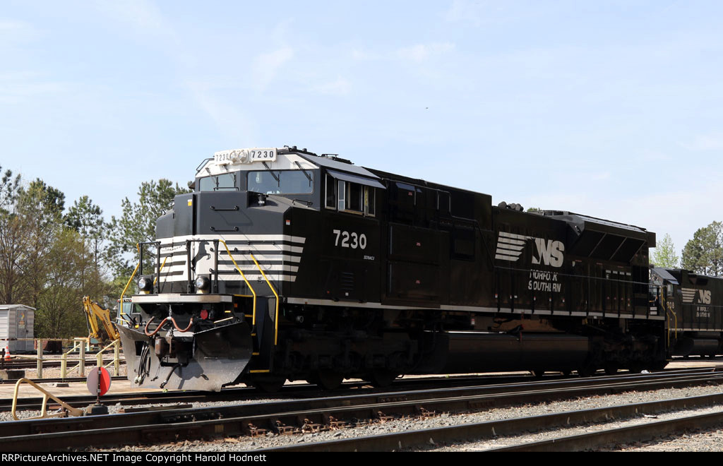 NS 7230